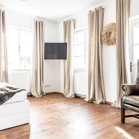 Stella Famous Areas Around Us, 15 Minutes To Salzburg, Mountainview Vila Golling an der Salzach