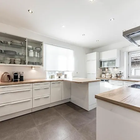 Stella Famous Areas Around Us, 15 Minutes To Salzburg, Mountainview Vila *